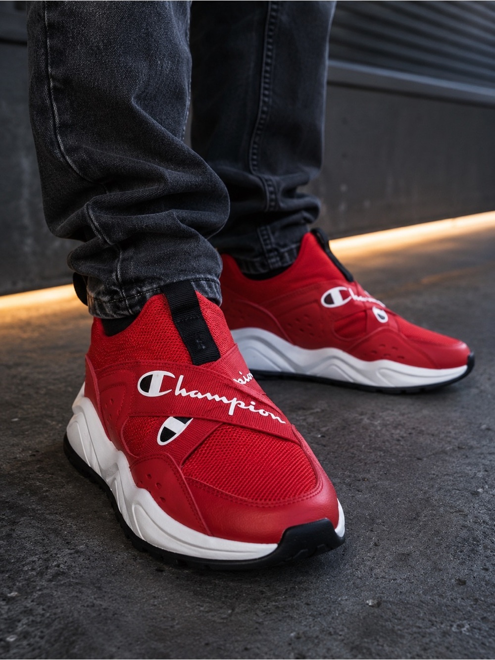 Champion men’s sneakers size 9